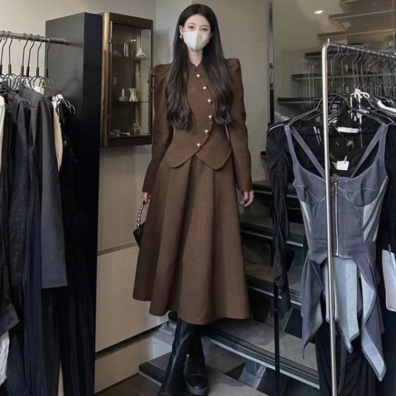 Two-Piece Set in Western French Retro Style