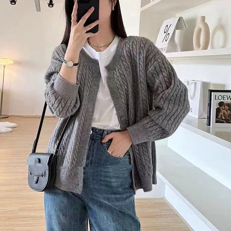 Women's Casual Loose Retro Round-Neck Sweater