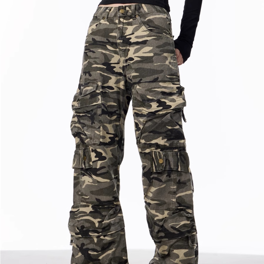 Loose Wide-Leg Camouflage Cargo Pants for Women